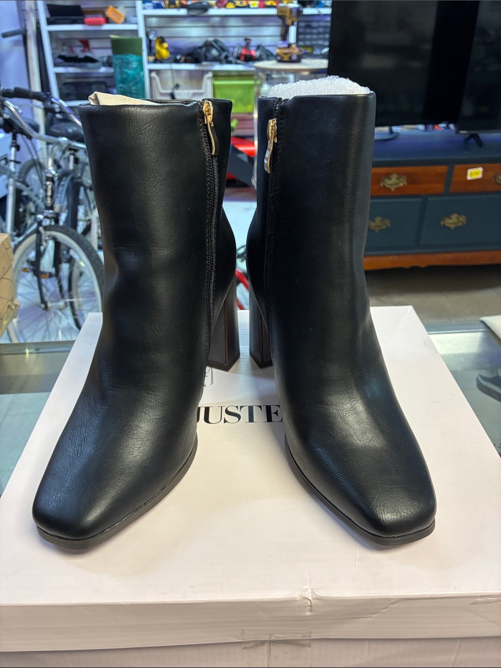 JustFab Classic Black Leather Block Heel Ankle Boots with Side Zip